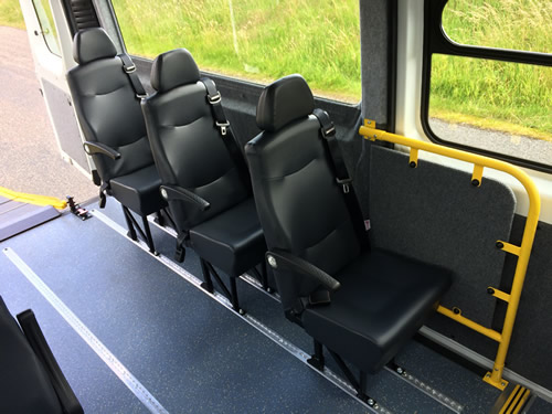 Semi-high back seat, trimmed in vinyl, trimmed headrest, armrest - Minibus Options Semi-high back seat, trimmed in vinyl, trimmed headrest, armrest